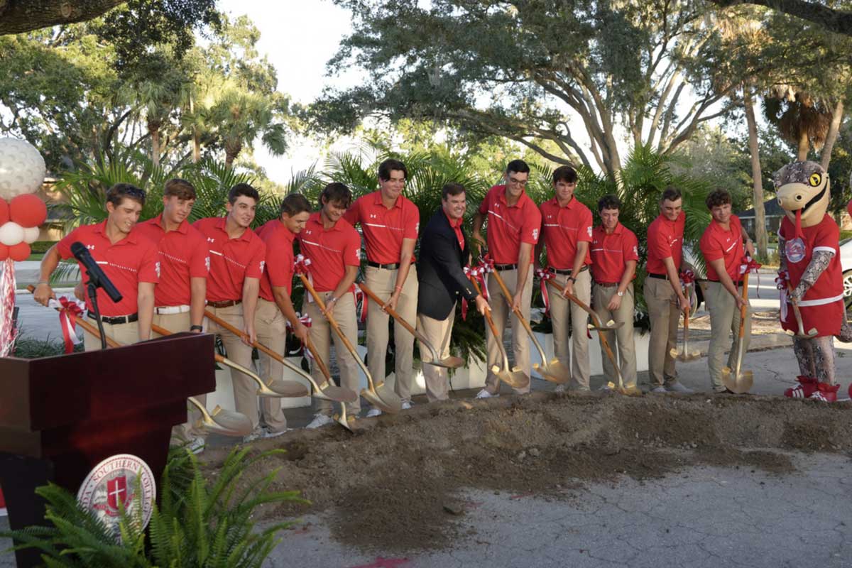 Men's Golf Team